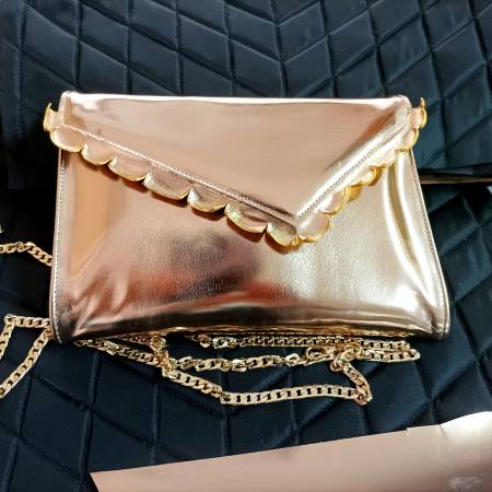 Χειροποίητη Δερμάτινη Γυναικεία Τσάντα