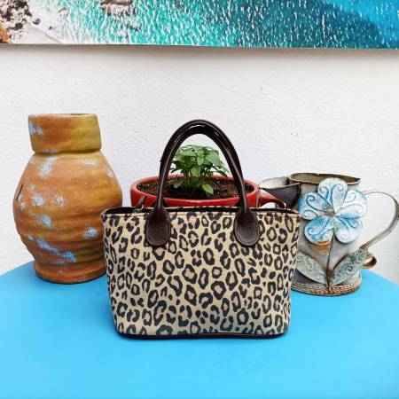 Χειροποίητη Δερμάτινη Γυναικεία Τσάντα