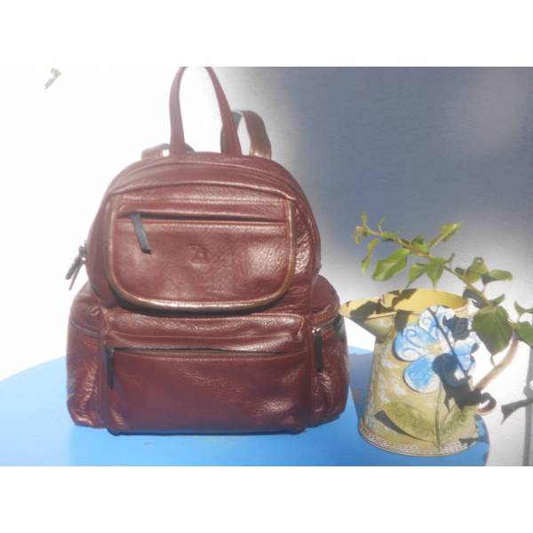 Χειροποίητο Δερμάτινο Σακίδιο Πλάτης