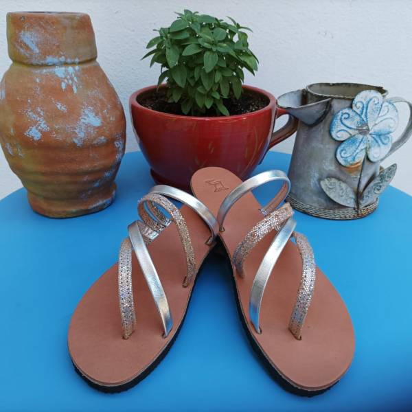 Χειροποίητο Δερμάτινο Γυναικείο Σανδάλι